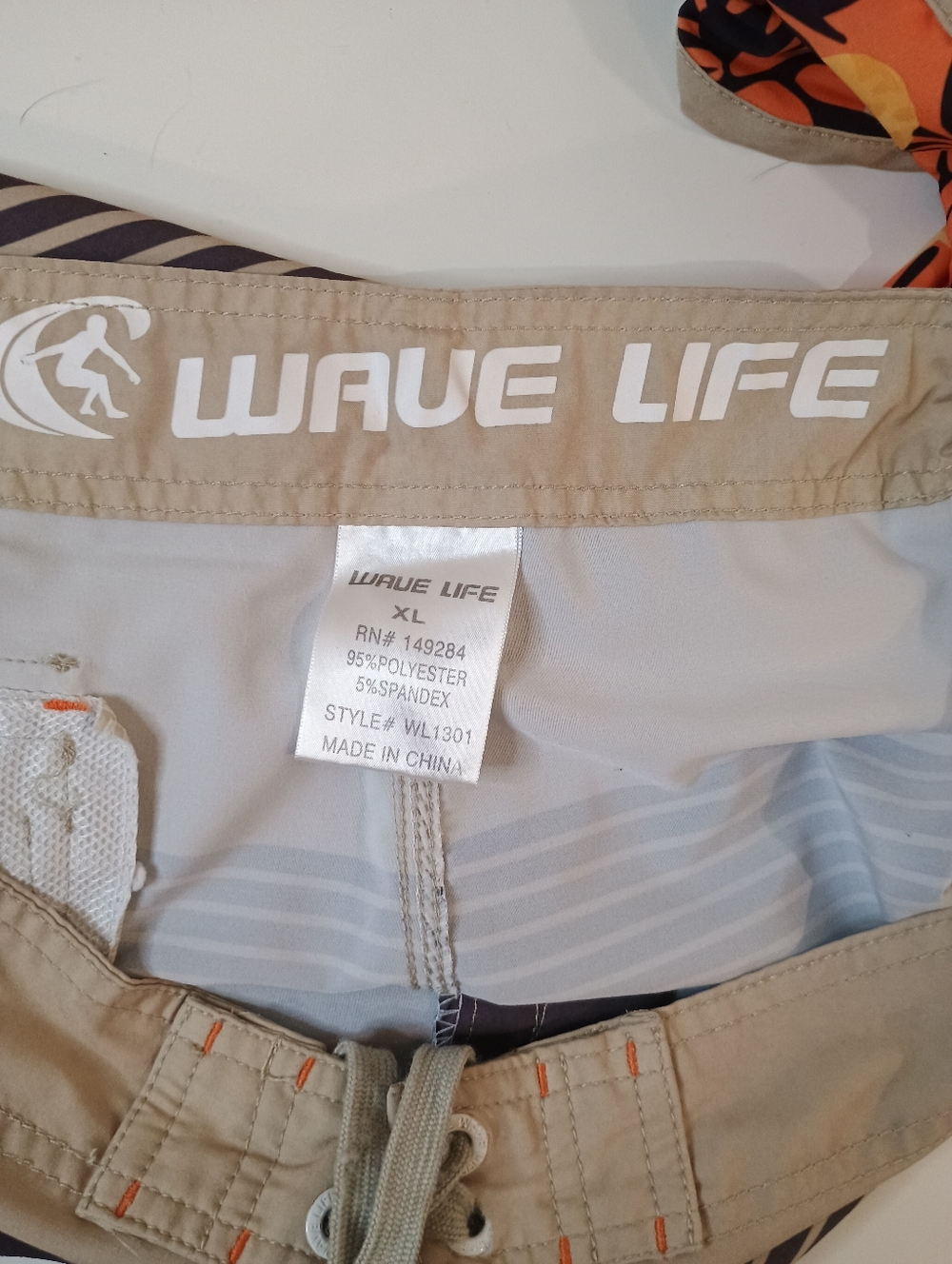 Wave Life  Men's Striped & Floral Board Shorts in Orange and Navy - Picture 8 of 8